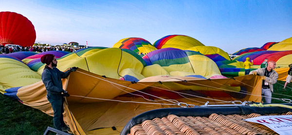 Albuquerque International Balloon Fiesta - my balloon, pilot on right
